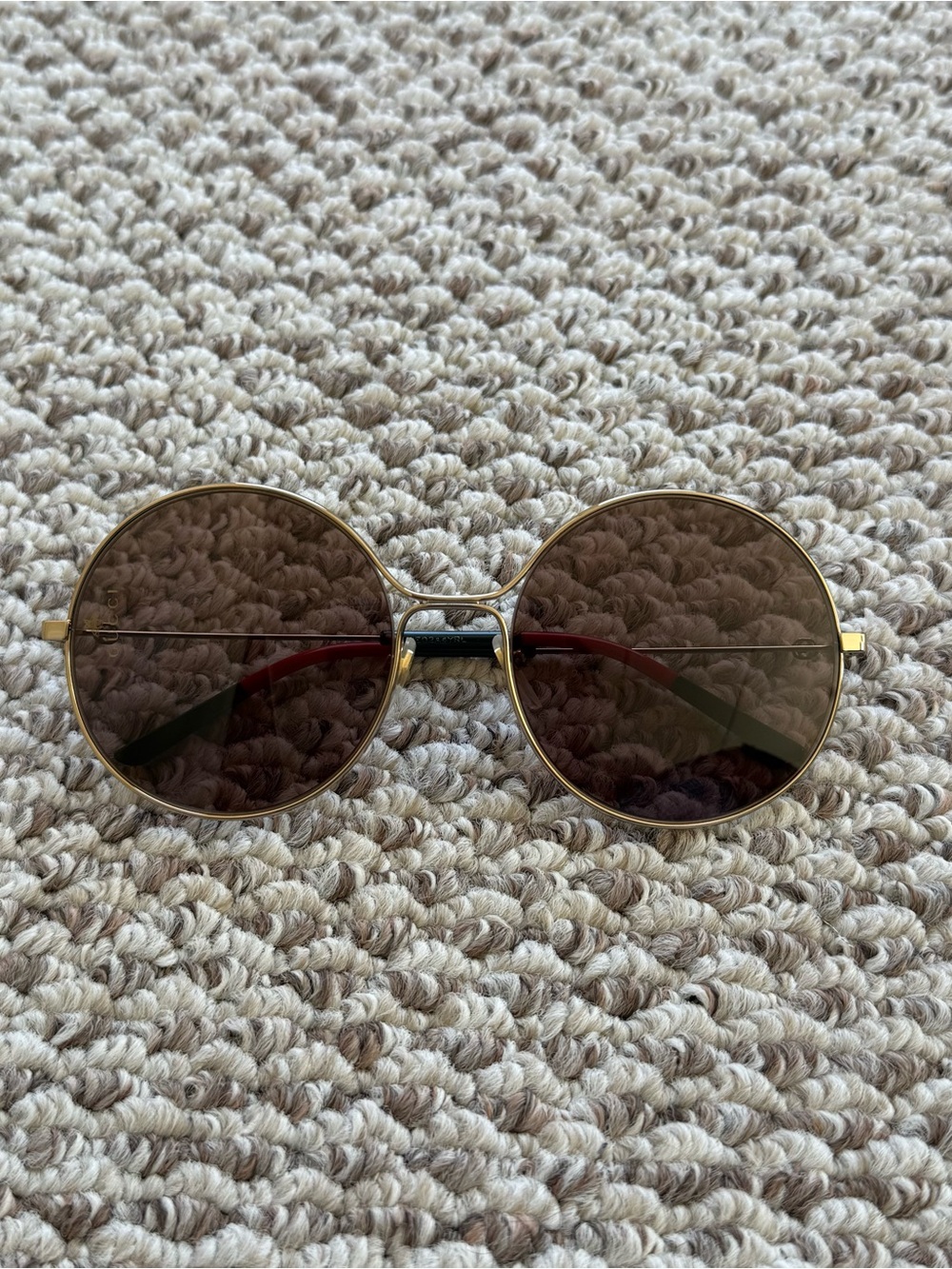 Gucci Round Frame Sunglasses - Picture 2 of 8